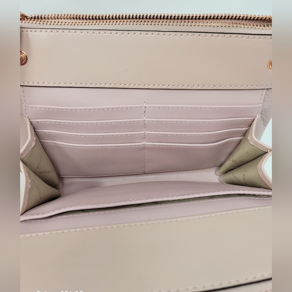 Michael kors Crossbody Bag - Picture 6 of 15